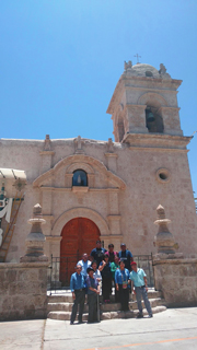 Quequeña square and church